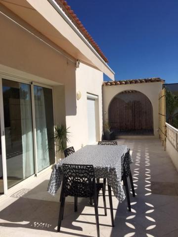 Appartements Les Pesquiers 2 Hyeres Plage Екстериор снимка